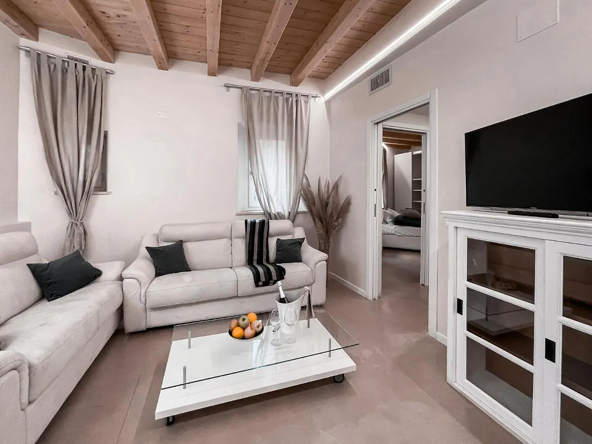 San Matteo Maison Verona Italien